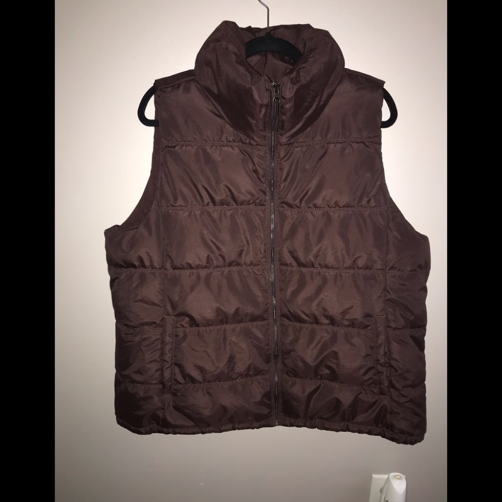 Frost-Free Puffer Vest